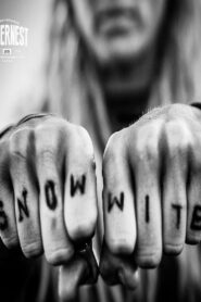 Snow the Snow Wite Film 2016 on netflix