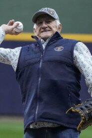 Mr. Baseball, Bob Uecker 2014 on netflix