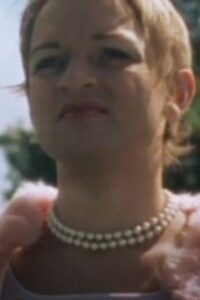 The Grass Is Greener 1999 on netflix
