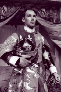 Henry V at Shakespeare’s Globe 1997 on netflix