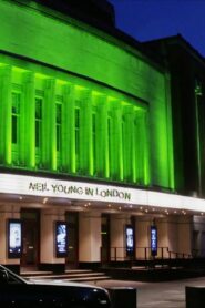 Neil Young in London 2019 on netflix