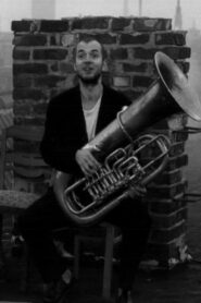 Tuba wa duo 1989 on netflix