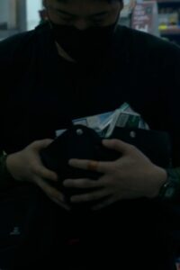 Resellers Online In Netflix