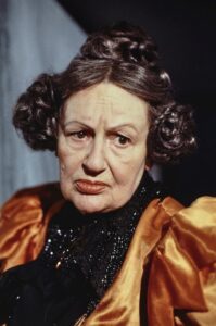 Sparekassen – eller Når enden er god, er alting godt Online In Netflix